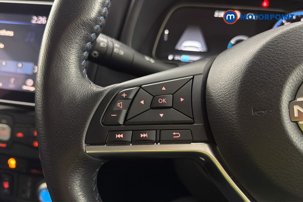 Nissan Leaf Tekna Automatic Electric Hatchback - Stock Number (1668064) - 3rd supplementary image