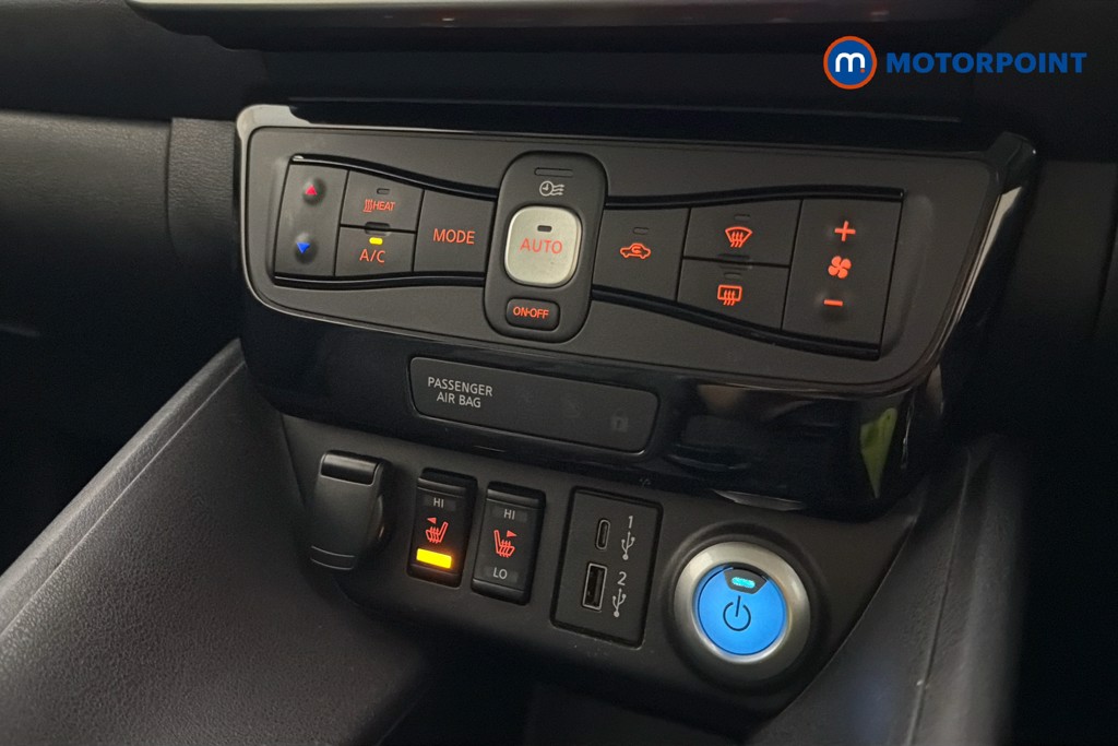 Nissan Leaf Tekna Automatic Electric Hatchback - Stock Number (1668064) - 12th supplementary image