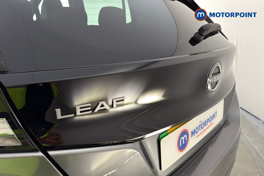 Nissan Leaf Tekna Automatic Electric Hatchback - Stock Number (1668064) - 37th supplementary image
