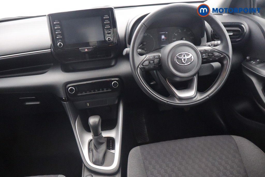 Toyota Yaris Icon Automatic Petrol-Electric Hybrid Hatchback - Stock Number (1668222) - 8th supplementary image