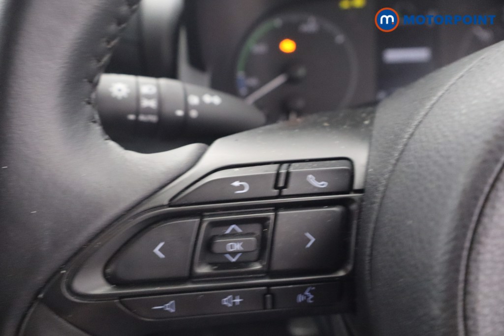 Toyota Yaris Icon Automatic Petrol-Electric Hybrid Hatchback - Stock Number (1668222) - 14th supplementary image