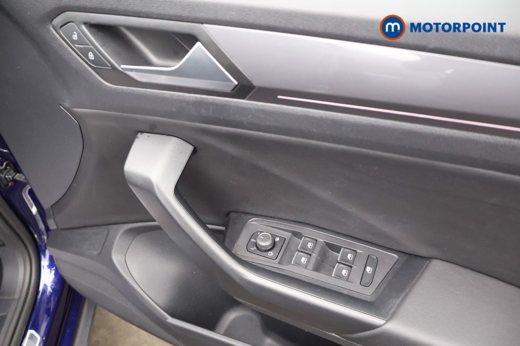 Volkswagen T-Roc R-Line Automatic Petrol SUV - Stock Number (1668291) - 20th supplementary image