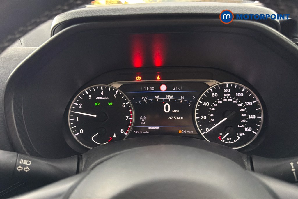 Nissan Juke N-Connecta Manual Petrol SUV - Stock Number (1668345) - 8th supplementary image
