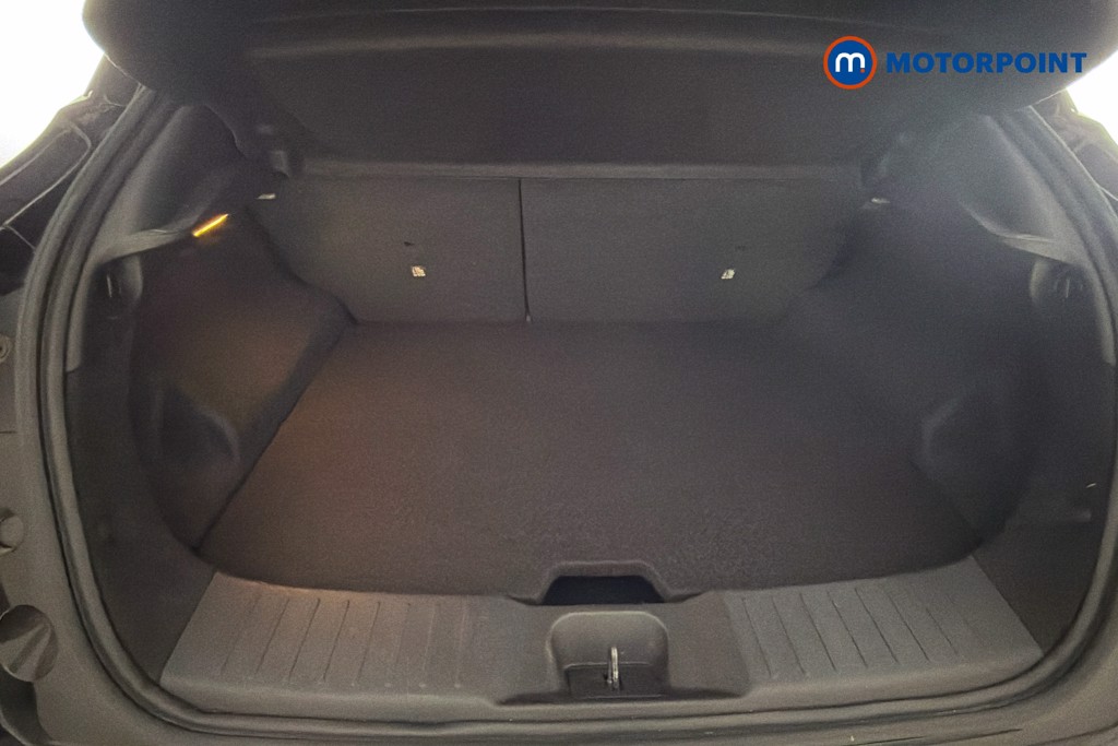 Nissan Juke N-Connecta Manual Petrol SUV - Stock Number (1668345) - 33rd supplementary image