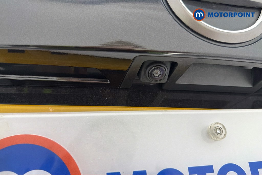 Nissan Juke N-Connecta Manual Petrol SUV - Stock Number (1668345) - 36th supplementary image
