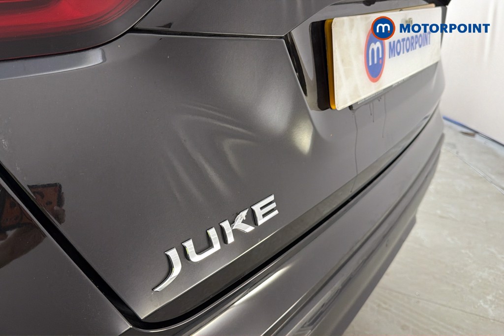 Nissan Juke N-Connecta Manual Petrol SUV - Stock Number (1668345) - 37th supplementary image