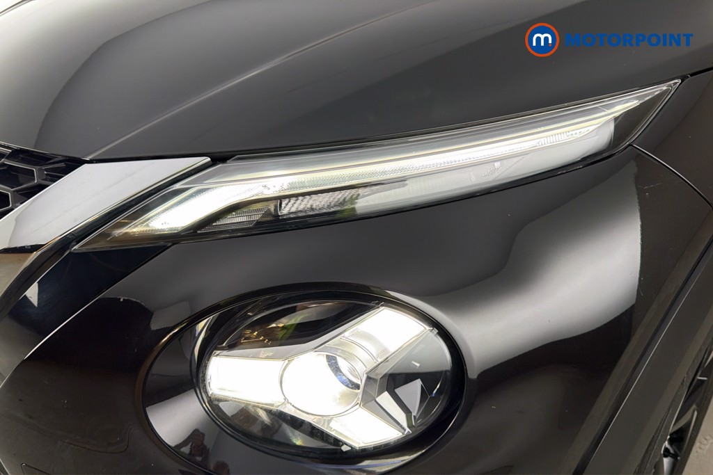 Nissan Juke N-Connecta Manual Petrol SUV - Stock Number (1668345) - 44th supplementary image