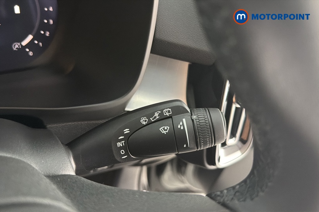 Volvo Xc40 Core Automatic Petrol SUV - Stock Number (1668352) - 6th supplementary image