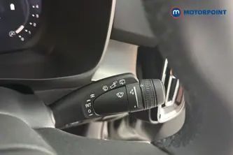 Volvo Xc40 Core Automatic Petrol SUV - Stock Number (1668352) - 6th supplementary image