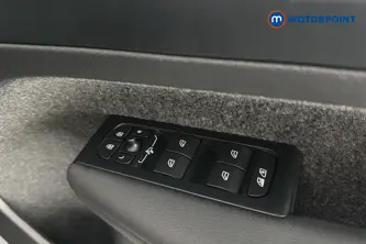 Volvo Xc40 Core Automatic Petrol SUV - Stock Number (1668352) - 19th supplementary image