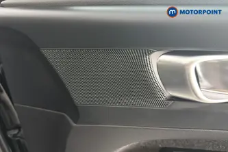 Volvo Xc40 Core Automatic Petrol SUV - Stock Number (1668352) - 21st supplementary image