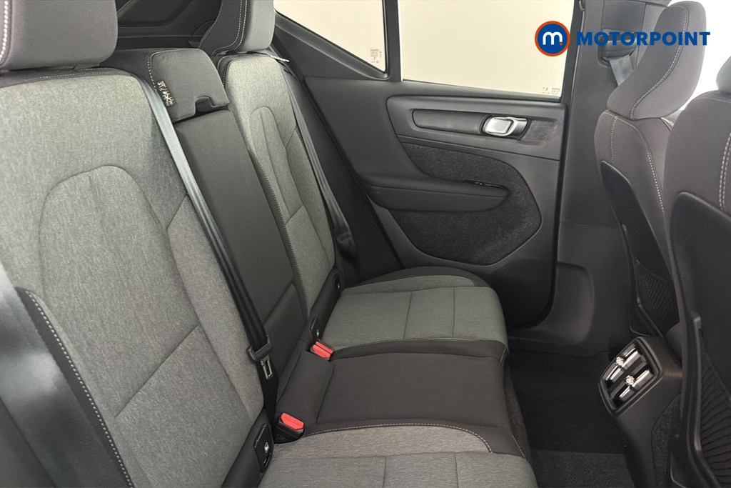 Volvo Xc40 Core Automatic Petrol SUV - Stock Number (1668352) - 25th supplementary image