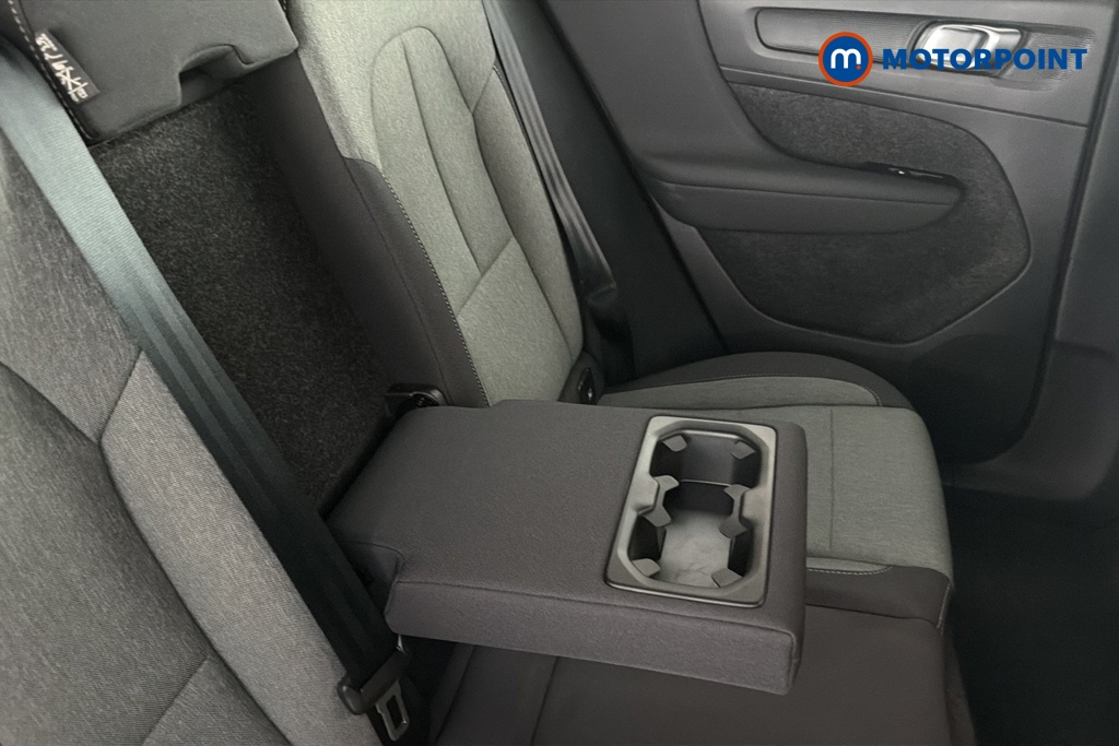 Volvo Xc40 Core Automatic Petrol SUV - Stock Number (1668352) - 26th supplementary image