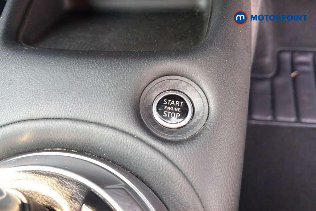 Nissan Juke Tekna Automatic Petrol SUV - Stock Number (1668393) - 10th supplementary image