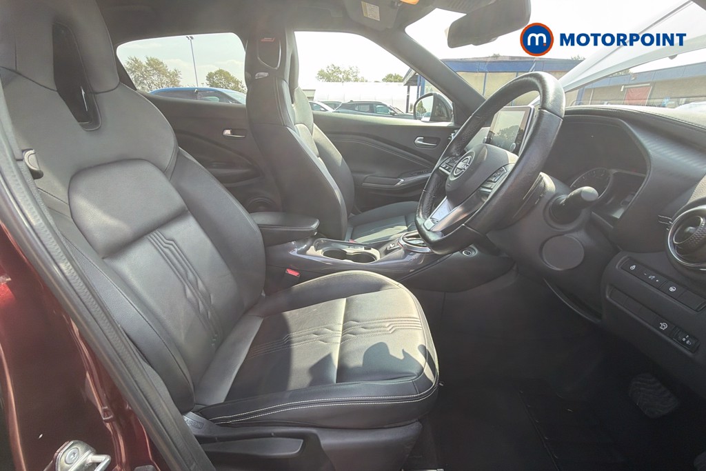 Nissan Juke Tekna Automatic Petrol SUV - Stock Number (1668393) - 11th supplementary image