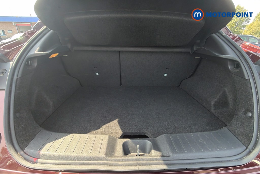 Nissan Juke Tekna Automatic Petrol SUV - Stock Number (1668393) - 33rd supplementary image