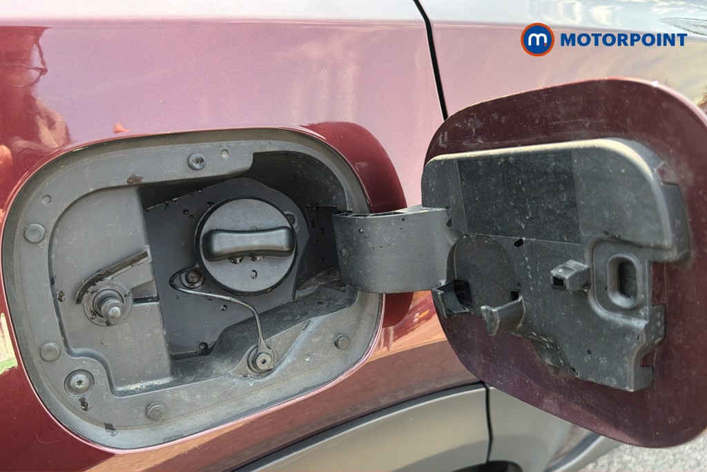 Nissan Juke Tekna Automatic Petrol SUV - Stock Number (1668393) - 35th supplementary image