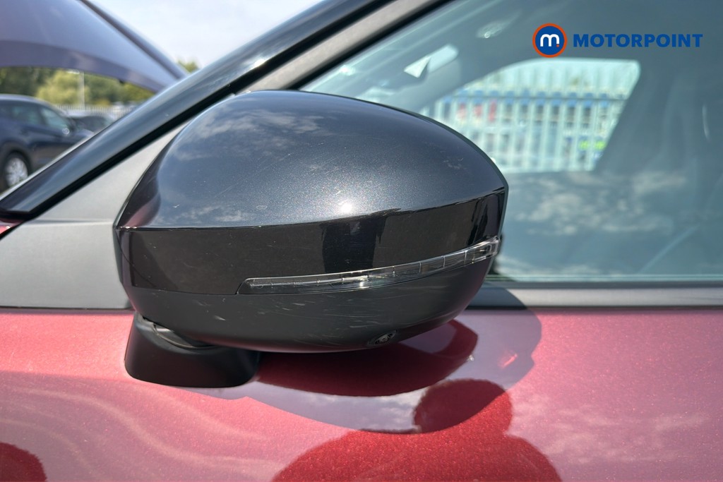 Nissan Juke Tekna Automatic Petrol SUV - Stock Number (1668393) - 39th supplementary image