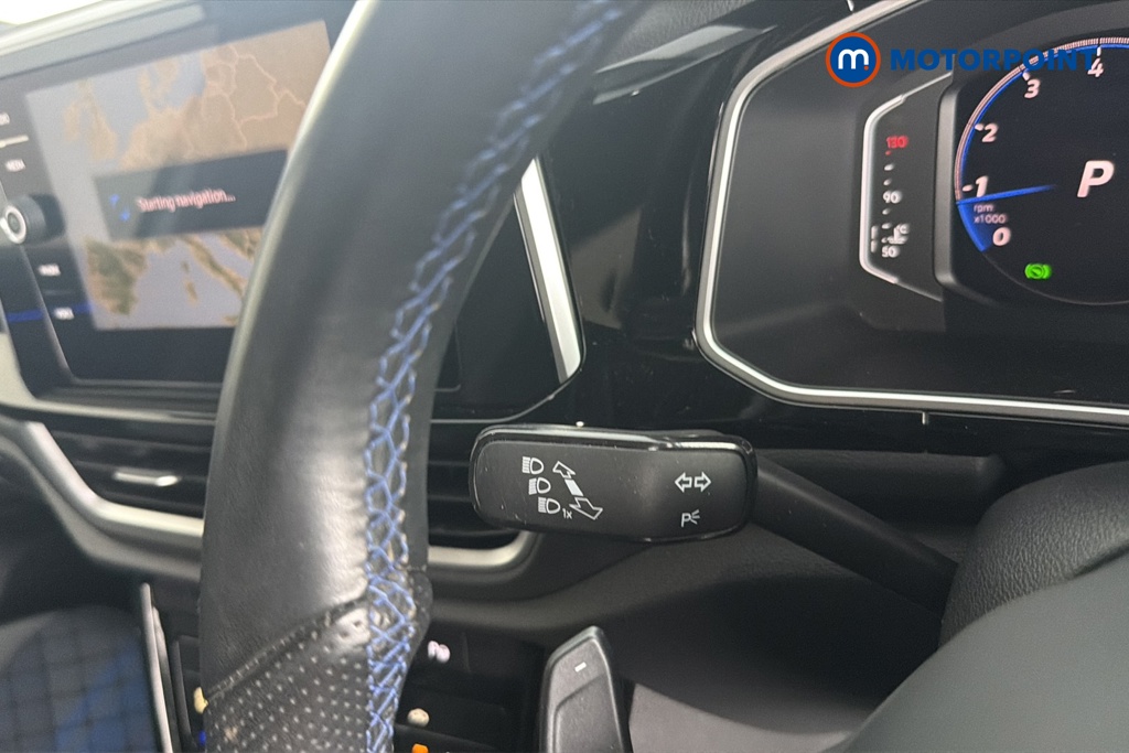 Volkswagen T-Roc R Automatic Petrol SUV - Stock Number (1668408) - 5th supplementary image
