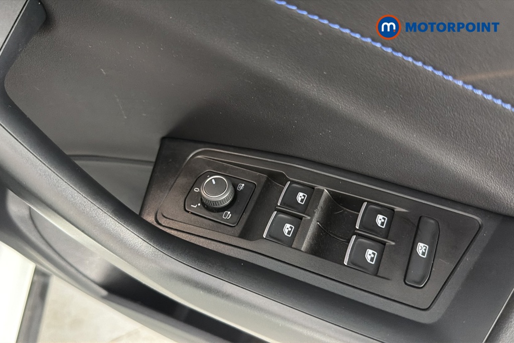 Volkswagen T-Roc R Automatic Petrol SUV - Stock Number (1668408) - 19th supplementary image