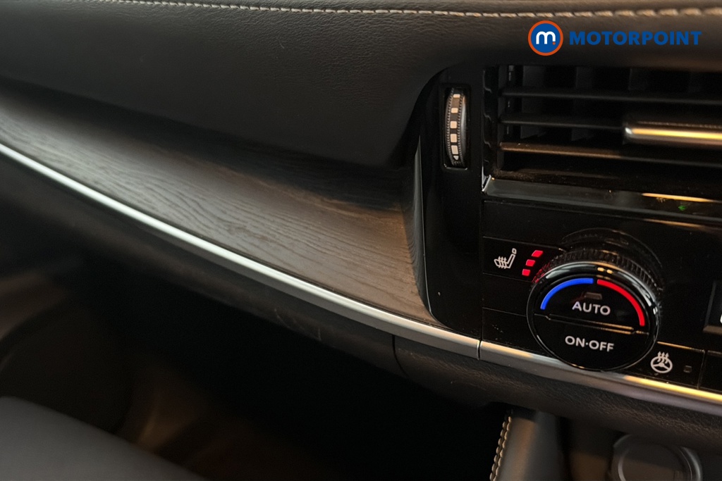 Nissan X-Trail Tekna Automatic Petrol-Electric Hybrid SUV - Stock Number (1668411) - 14th supplementary image