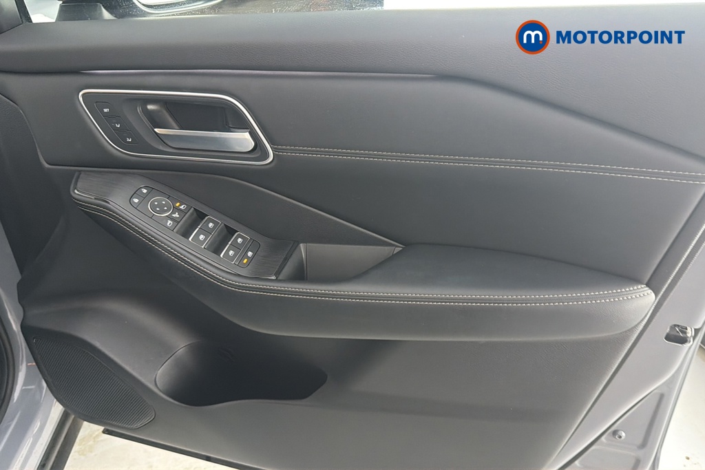 Nissan X-Trail Tekna Automatic Petrol-Electric Hybrid SUV - Stock Number (1668411) - 18th supplementary image
