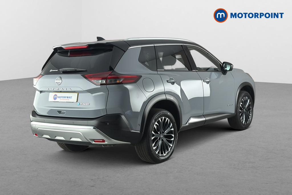 Nissan X-Trail Tekna Automatic Petrol-Electric Hybrid SUV - Stock Number (1668411) - Passenger side rear corner