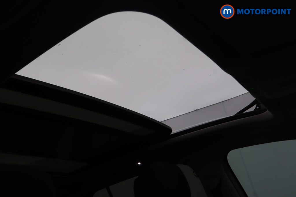 Volkswagen Touran Match Manual Petrol People Carrier - Stock Number (1668484) - 17th supplementary image