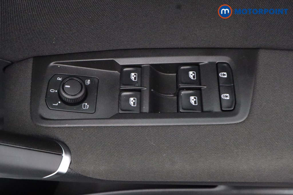 Volkswagen Touran Match Manual Petrol People Carrier - Stock Number (1668484) - 18th supplementary image