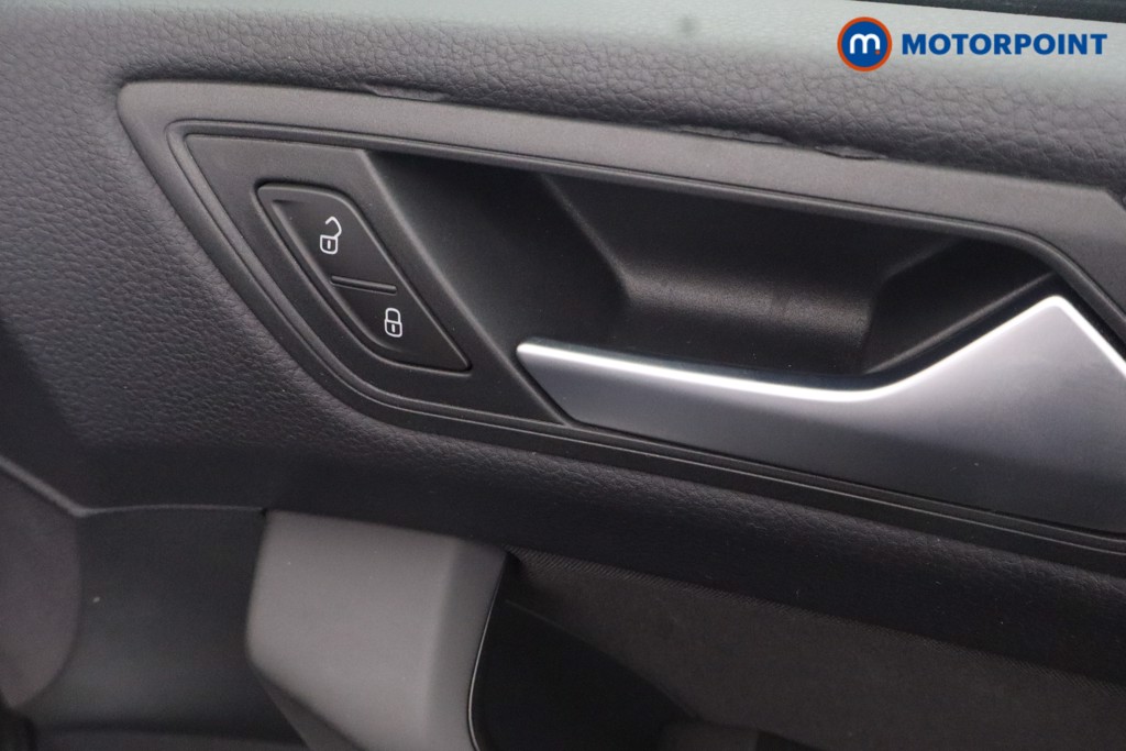 Volkswagen Touran Match Manual Petrol People Carrier - Stock Number (1668484) - 19th supplementary image