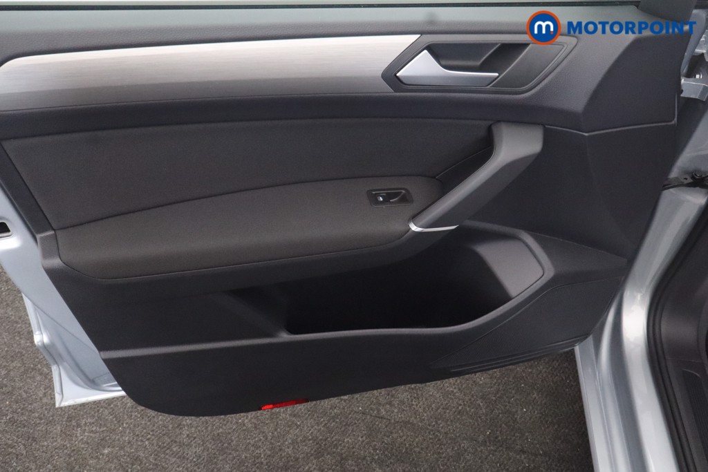 Volkswagen Touran Match Manual Petrol People Carrier - Stock Number (1668484) - 29th supplementary image