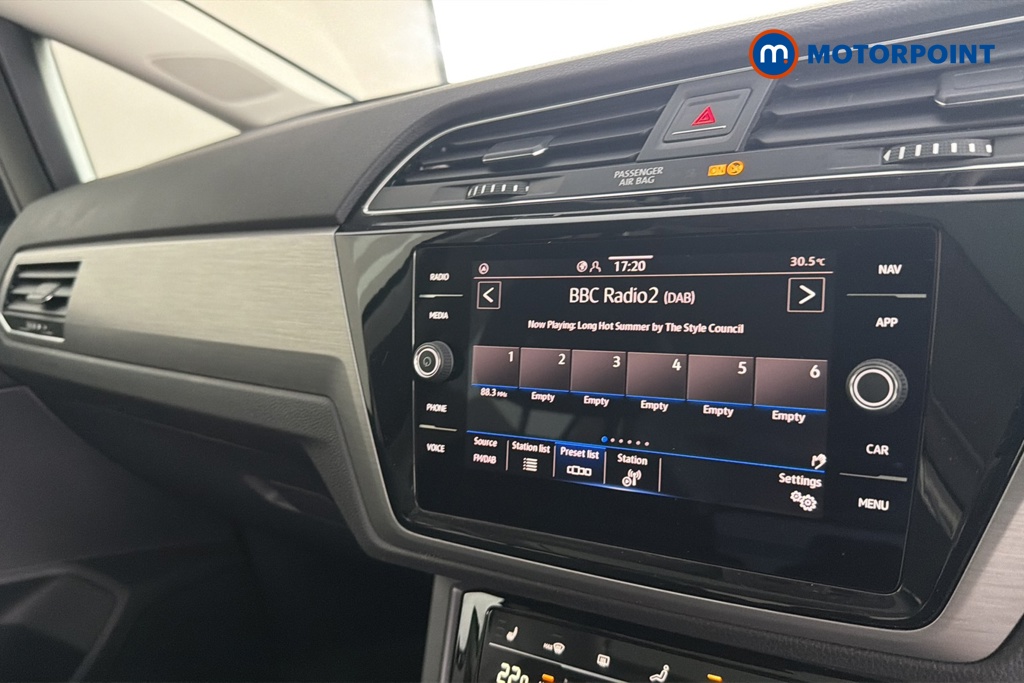 Volkswagen Touran Match Automatic Petrol People Carrier - Stock Number (1668501) - 8th supplementary image