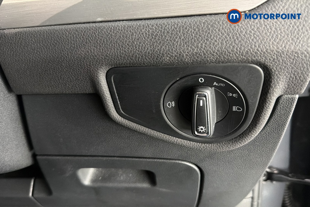 Volkswagen Touran Match Manual Petrol People Carrier - Stock Number (1668508) - 11th supplementary image