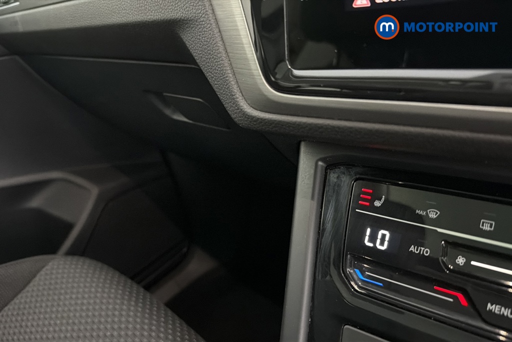 Volkswagen Touran Match Manual Petrol People Carrier - Stock Number (1668508) - 14th supplementary image