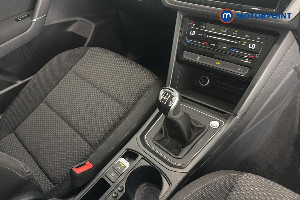 Volkswagen Touran Match Manual Petrol People Carrier - Stock Number (1668508) - 15th supplementary image