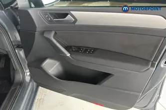 Volkswagen Touran Match Manual Petrol People Carrier - Stock Number (1668508) - 18th supplementary image