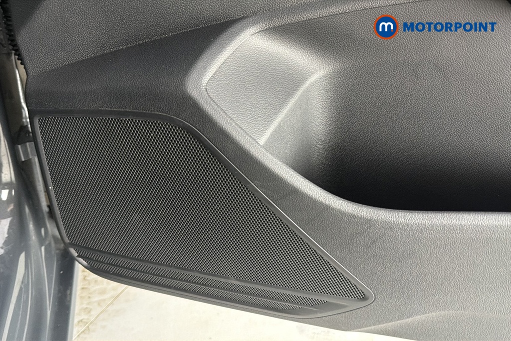 Volkswagen Touran Match Manual Petrol People Carrier - Stock Number (1668508) - 21st supplementary image