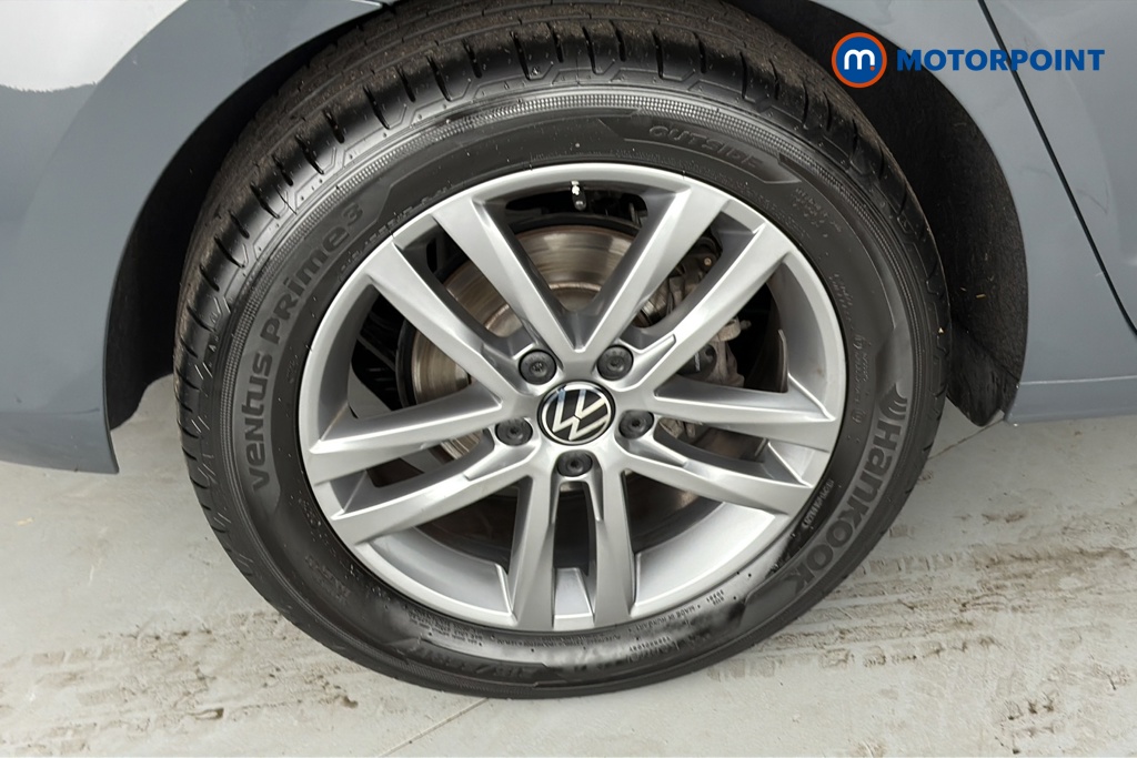 Volkswagen Touran Match Manual Petrol People Carrier - Stock Number (1668508) - 46th supplementary image