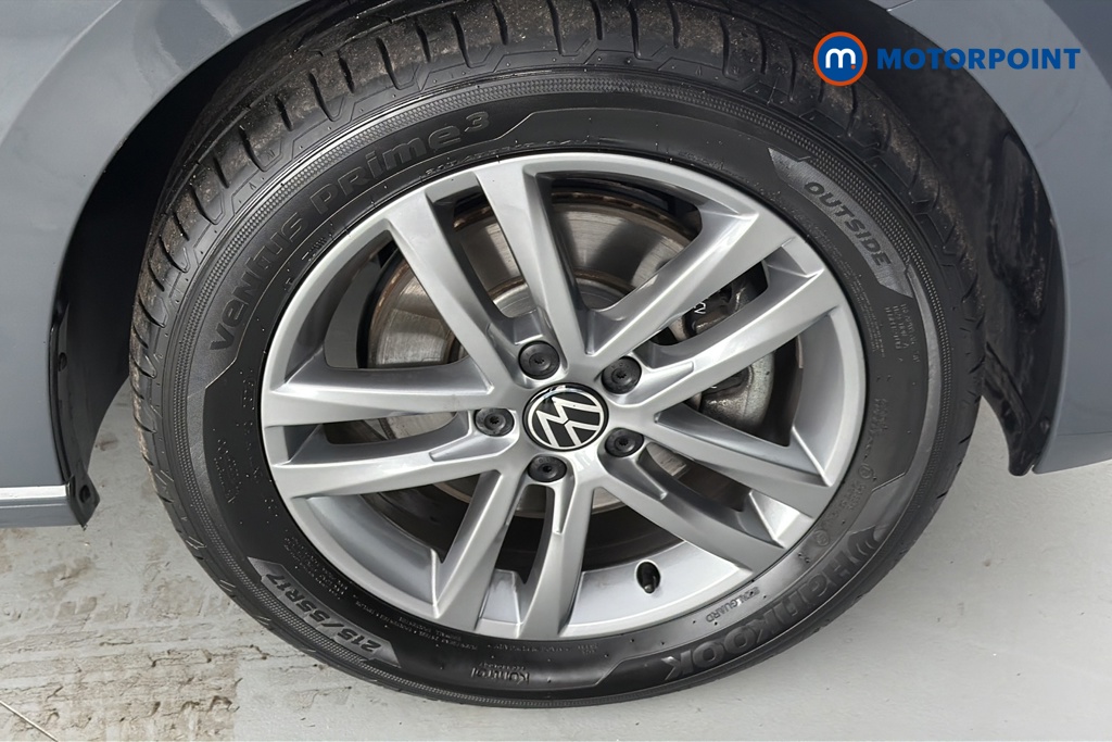 Volkswagen Touran Match Manual Petrol People Carrier - Stock Number (1668508) - 47th supplementary image