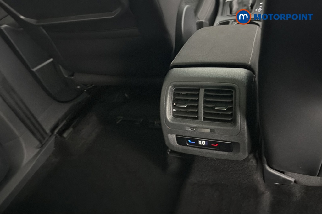 Volkswagen Touran Match Automatic Petrol People Carrier - Stock Number (1668517) - 28th supplementary image