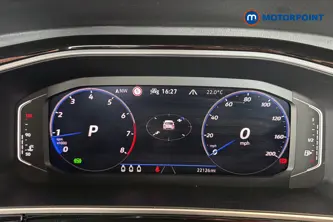 Volkswagen T-Roc R Automatic Petrol SUV - Stock Number (1668607) - 7th supplementary image