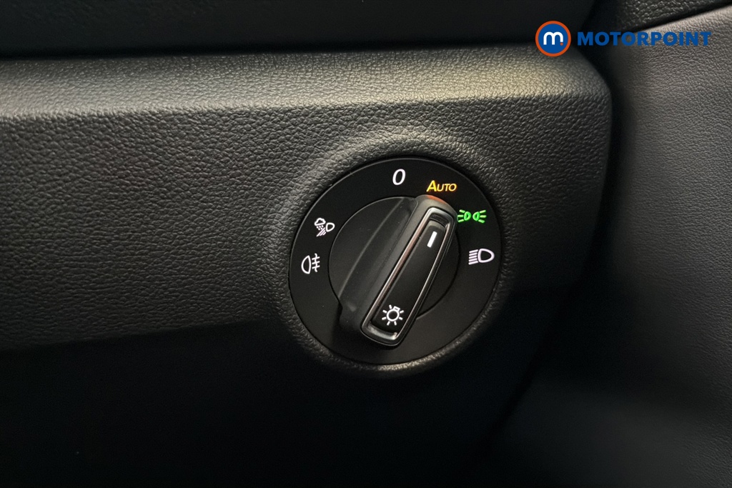 Volkswagen T-Roc R Automatic Petrol SUV - Stock Number (1668607) - 11th supplementary image