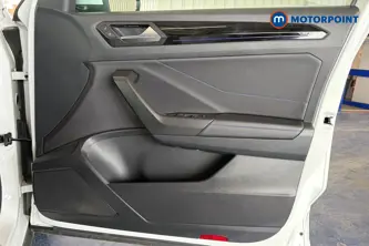 Volkswagen T-Roc R Automatic Petrol SUV - Stock Number (1668607) - 18th supplementary image