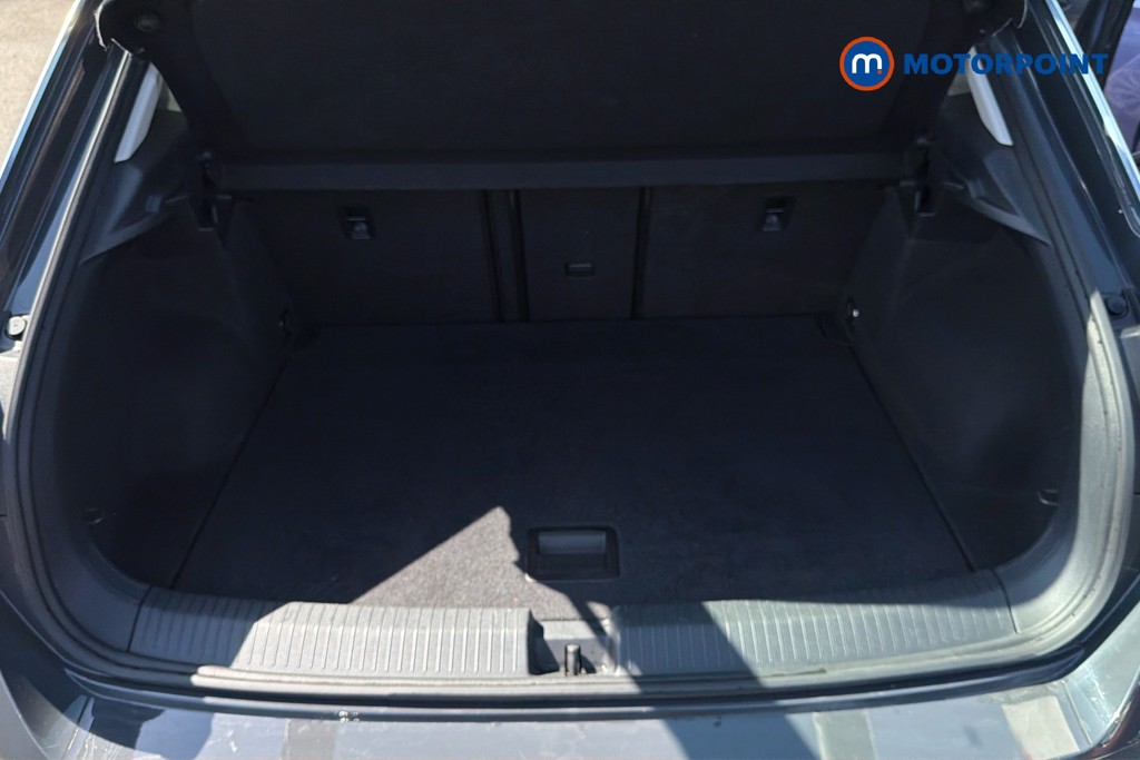 Volkswagen T-Roc SE Manual Petrol SUV - Stock Number (1668730) - 33rd supplementary image