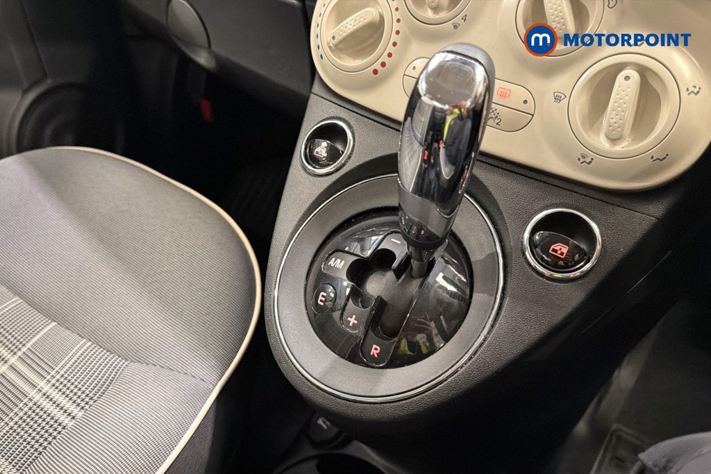 Fiat 500 Lounge Automatic Petrol Hatchback - Stock Number (1668811) - 15th supplementary image