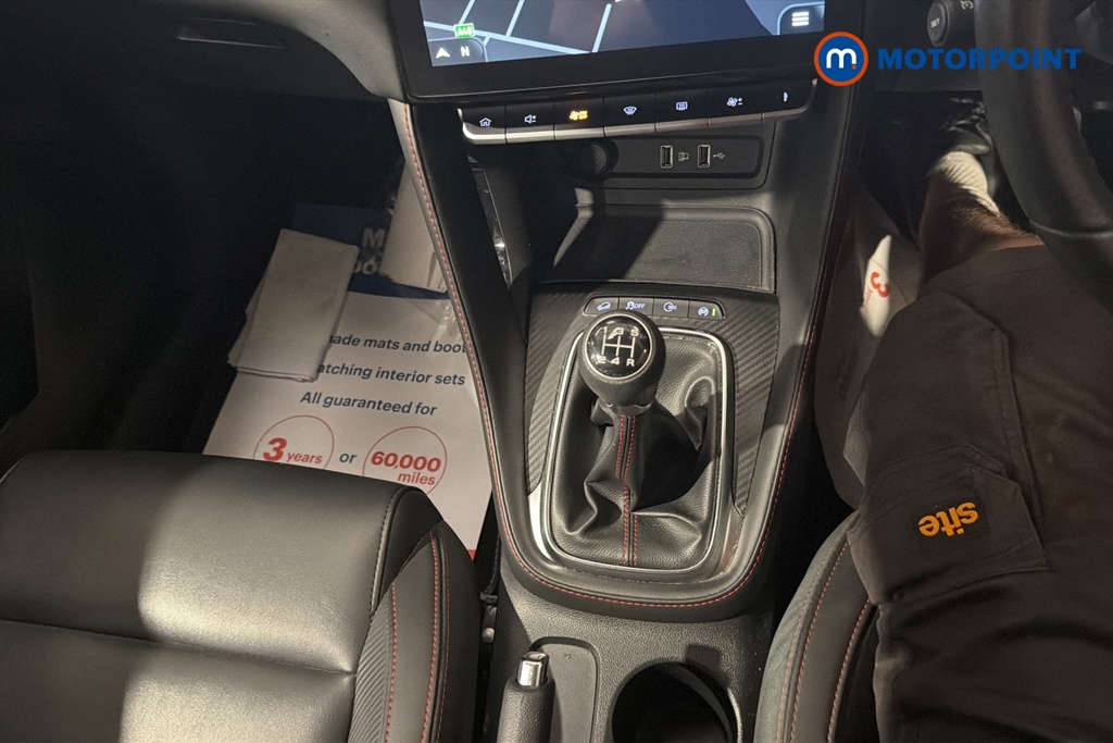 Mg Motor Uk ZS Exclusive Manual Petrol SUV - Stock Number (1668887) - 15th supplementary image