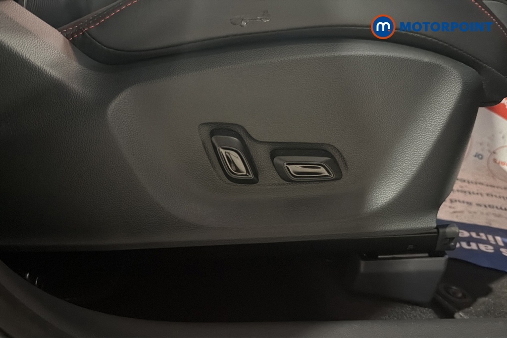 Mg Motor Uk ZS Exclusive Manual Petrol SUV - Stock Number (1668887) - 23rd supplementary image