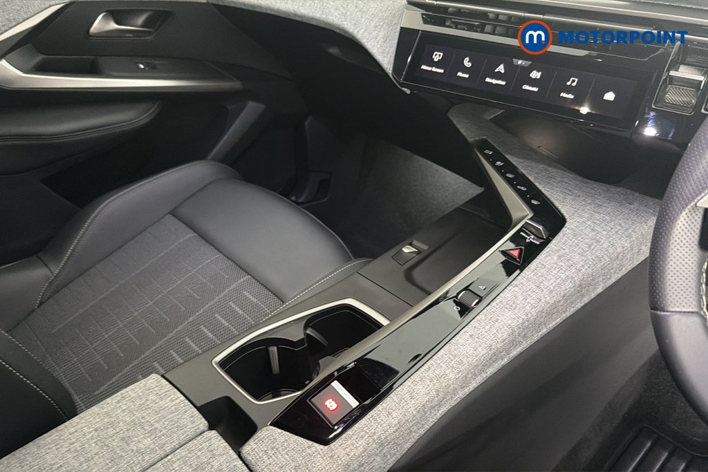 Peugeot 5008 GT Automatic Petrol SUV - Stock Number (1668991) - 15th supplementary image