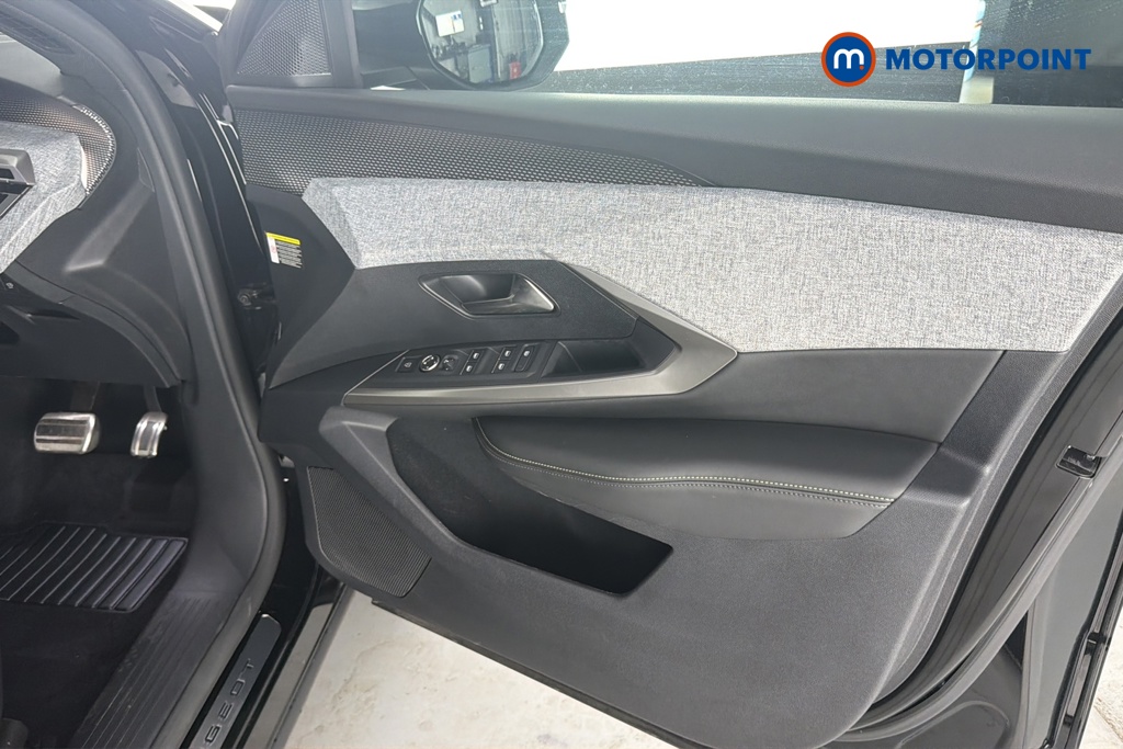 Peugeot 5008 GT Automatic Petrol SUV - Stock Number (1668991) - 18th supplementary image