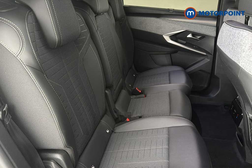 Peugeot 5008 GT Automatic Petrol SUV - Stock Number (1668991) - 25th supplementary image
